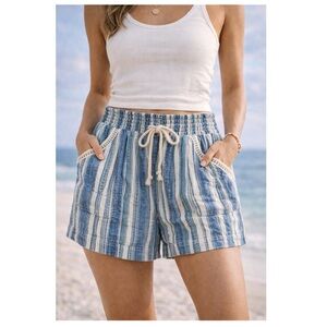 BRIGGS Linen Blend Striped Pull-On Tie Waist Shorts Blue Cream Boho Coastal Sz S